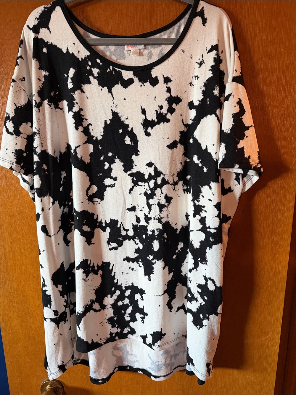 LuLaRoe Irma Black and White Abstract Tunic Top